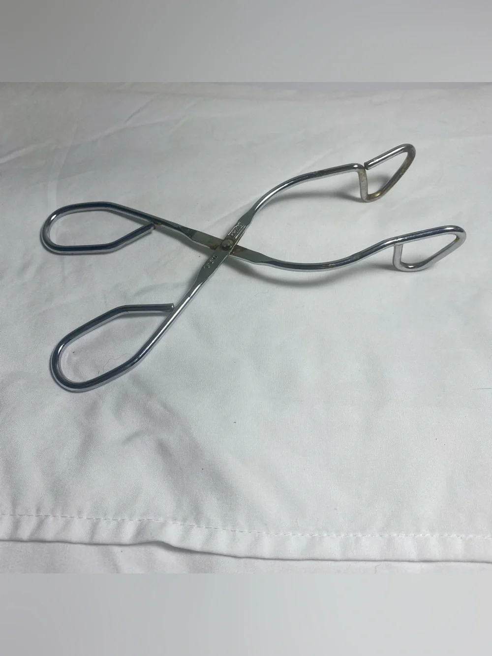 VTG Ekco Kitchen Tongs Stainless Metal Scissor Style Gripping Made In USA